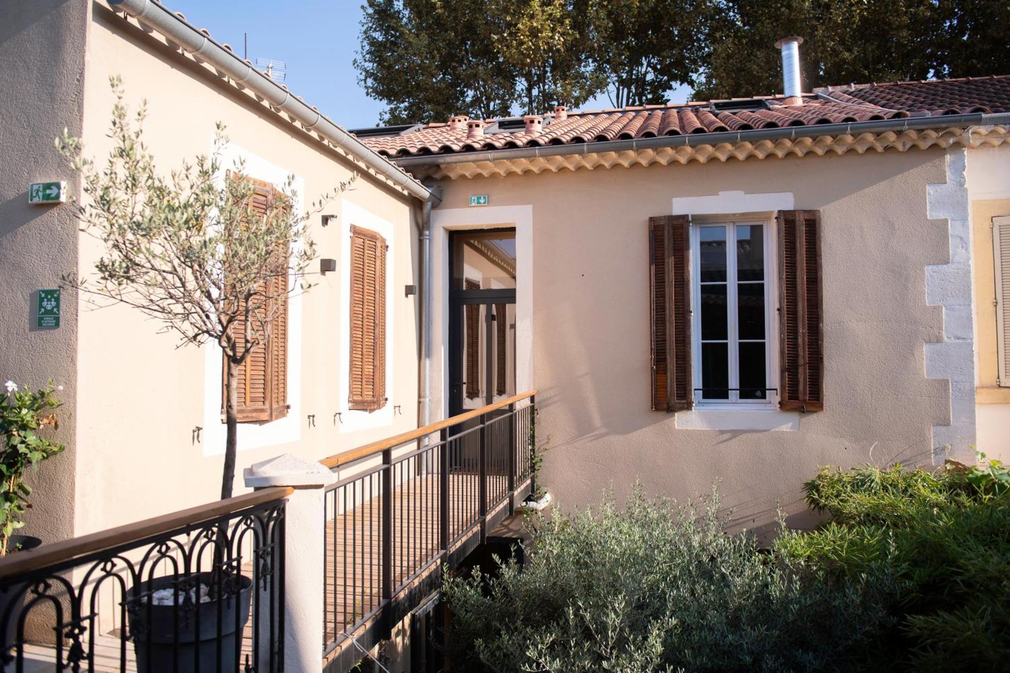 La Maison Clemenceau 普罗旺斯地区萨隆 外观 照片