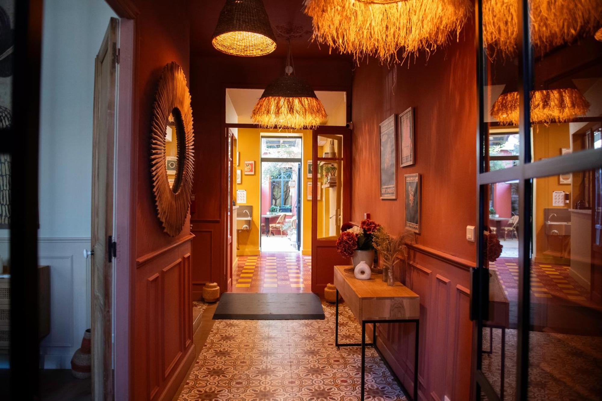 La Maison Clemenceau 普罗旺斯地区萨隆 外观 照片