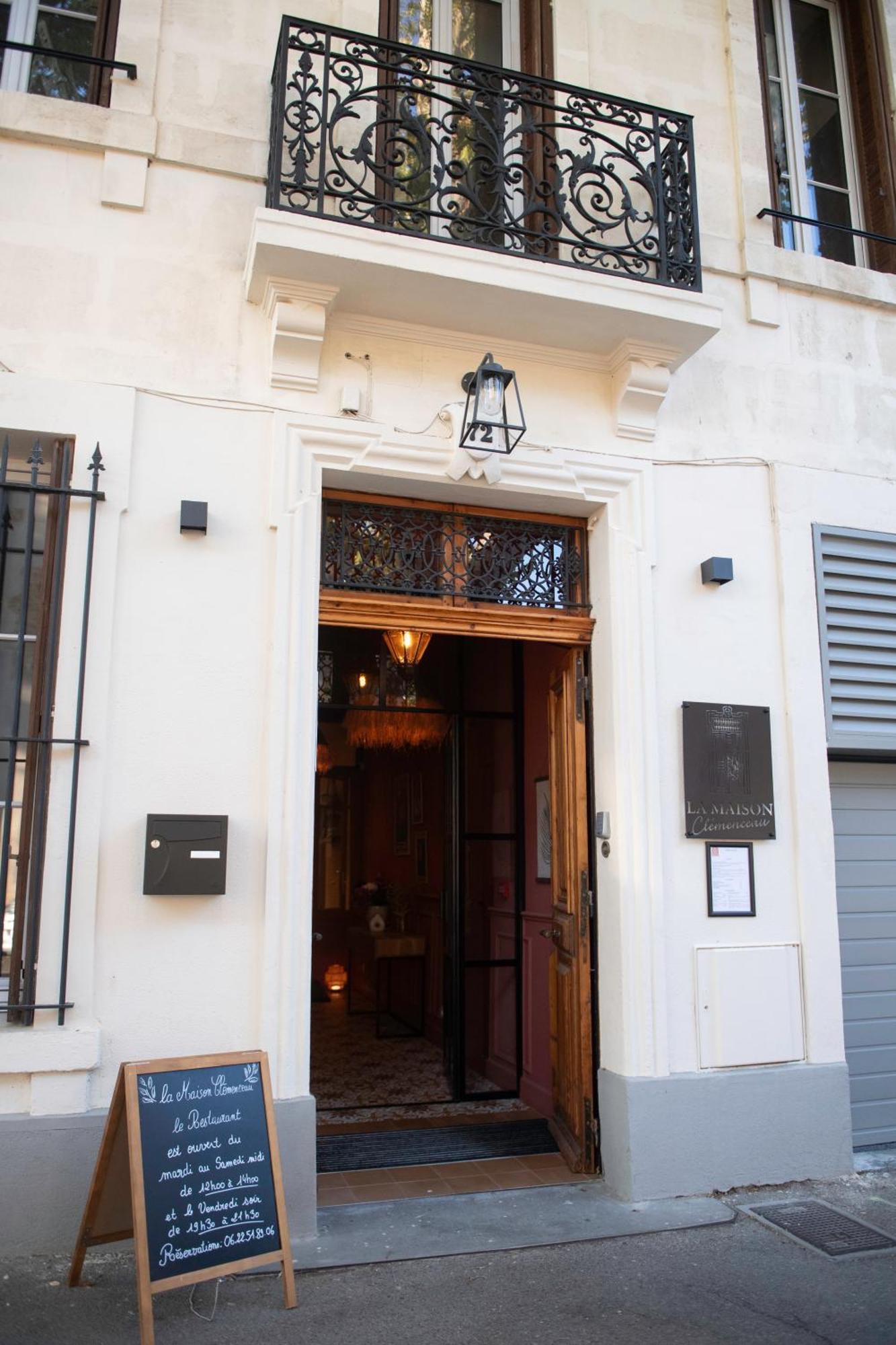 La Maison Clemenceau 普罗旺斯地区萨隆 外观 照片
